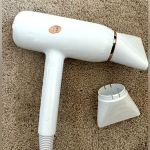 EUC T3 Micro Featherweight Professional Hair Dryer